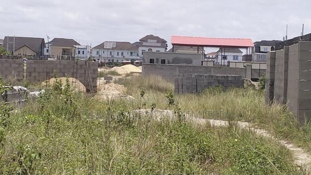 500 sqm plot of land in Sangotedo - View 2