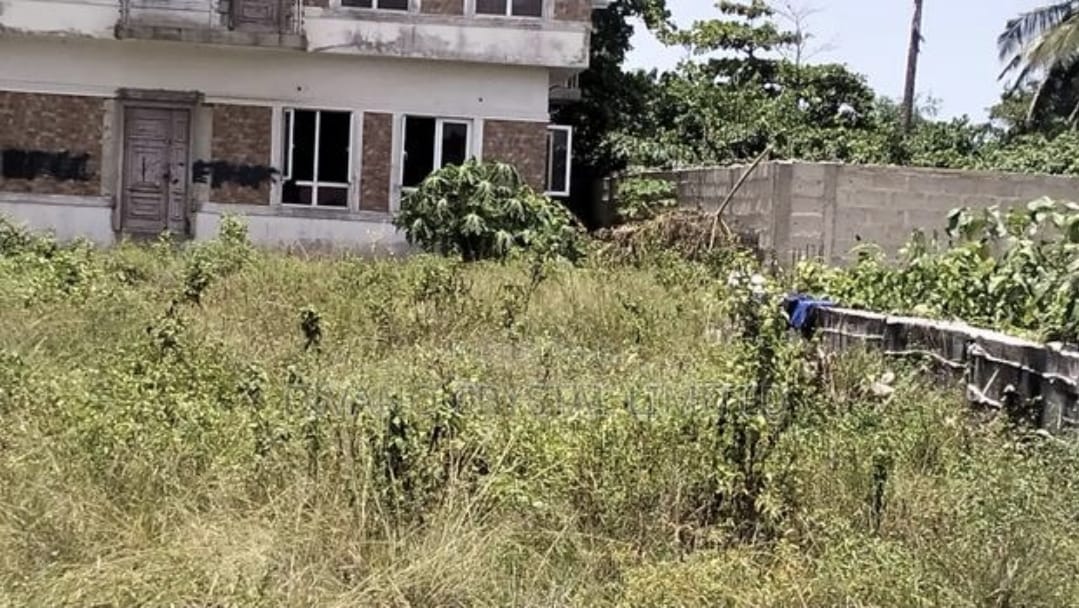 500 sqm plot of land in Sangotedo - View 3